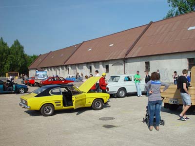 01 (09)